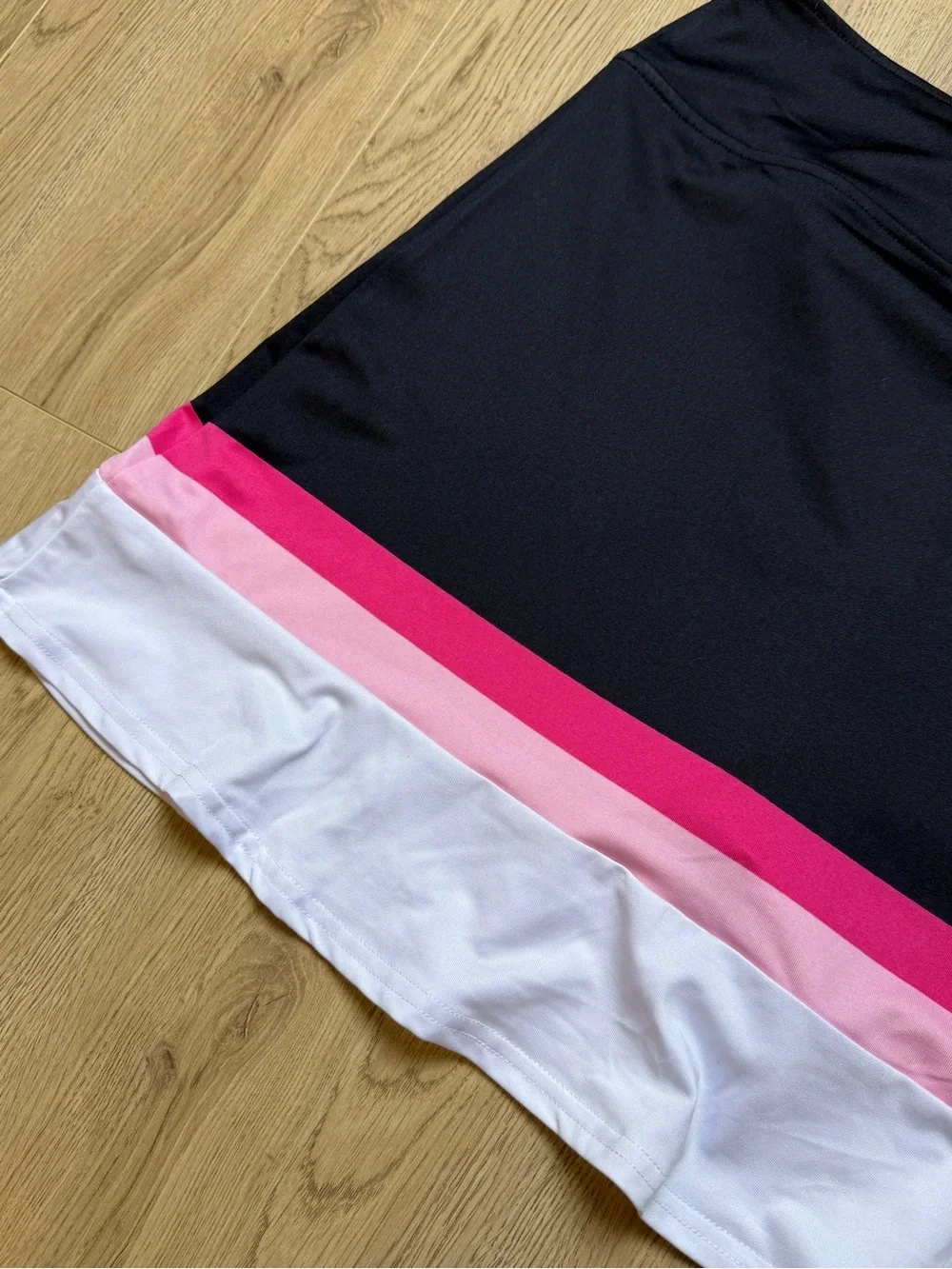Golftini golf skort with pockets women’s size XL striped